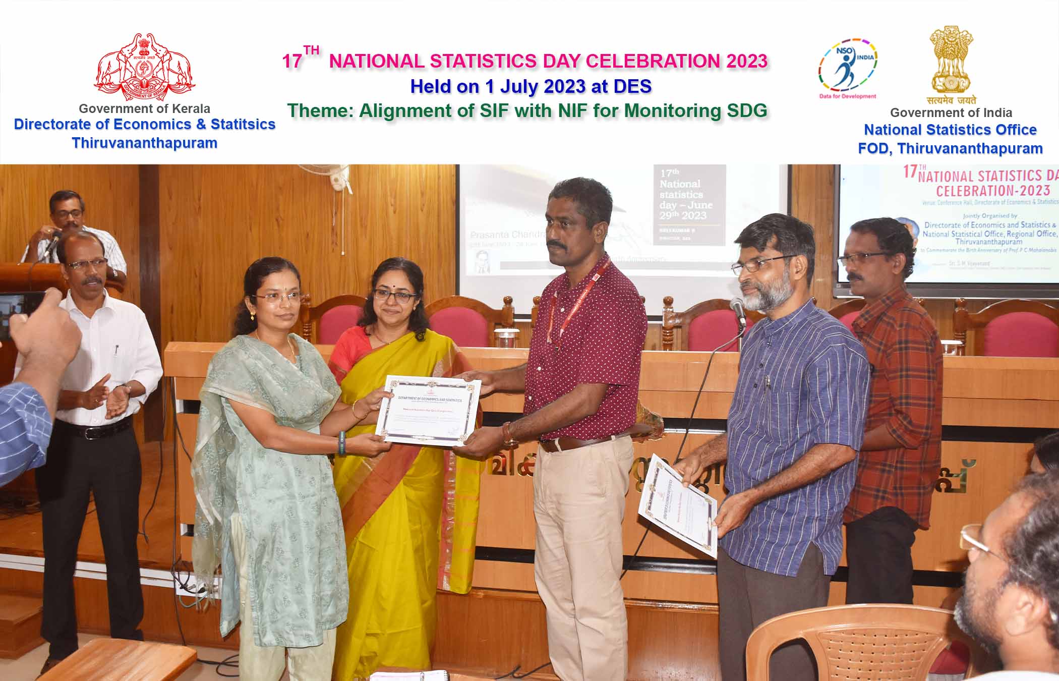 Distribution of certificate for participation in Quiz Competition held in connection with Statistics Day 2023