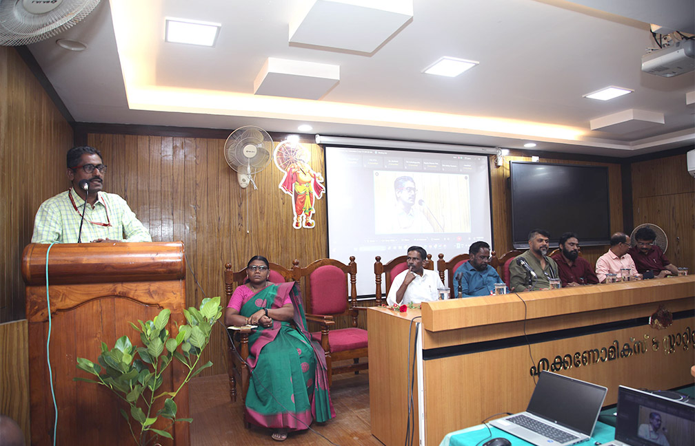 World Environment Day Celebration held at DES on 5 June 2024. Director Sri. Sreekumar B addressing the function