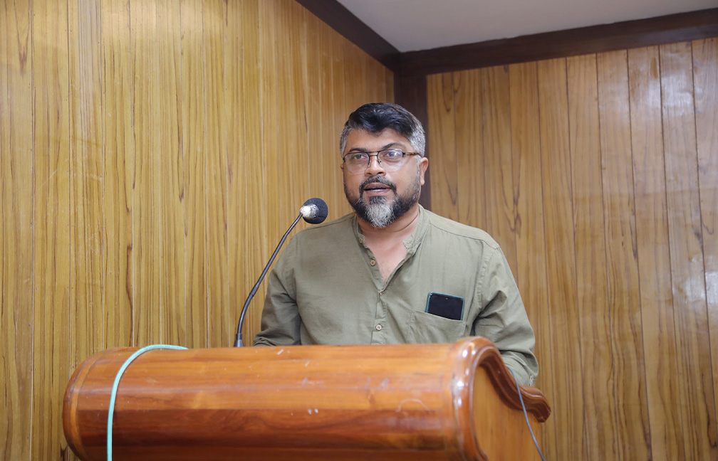 World Environment Day Celebration held at DES on 5 June 2024. State Journalists Union General Secretary Sri. Kiran Babau addressing the event.