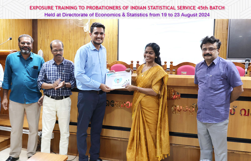 Sri. Rahul Kumar Bagaria, ISS probationer receives memento from Dr. K.G. Geetha, Addl Dir