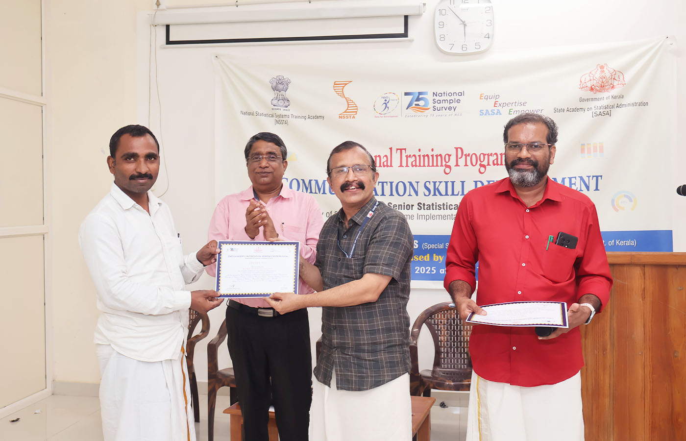 Presenting certificate to Sri. Udaya Lal Luhar, Senior Statistical Officer, NSO (FOD) RO Ajmer, Rajasthan
